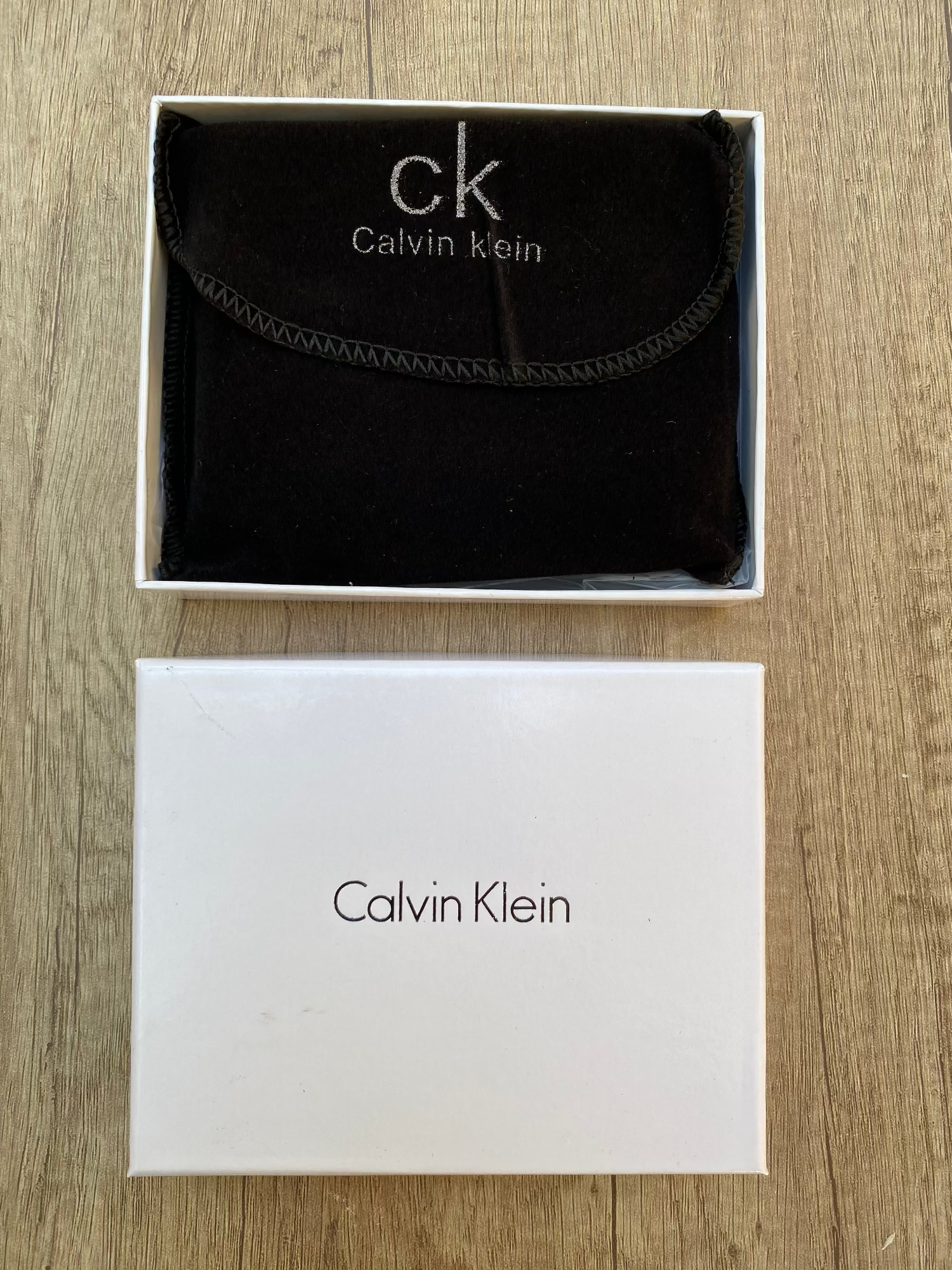 CALVIN KLEIN WALLET