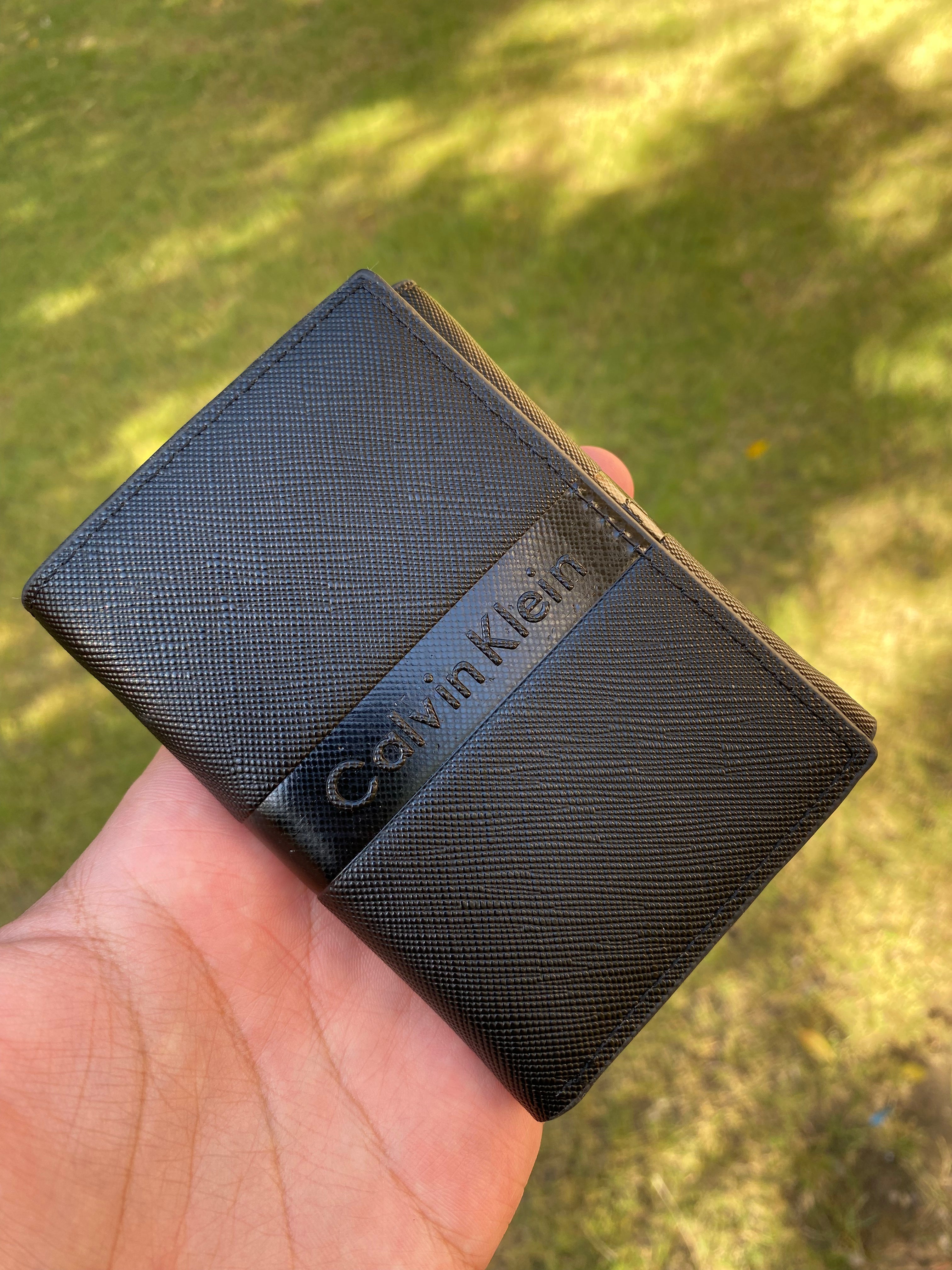 CALVIN KLEIN WALLET