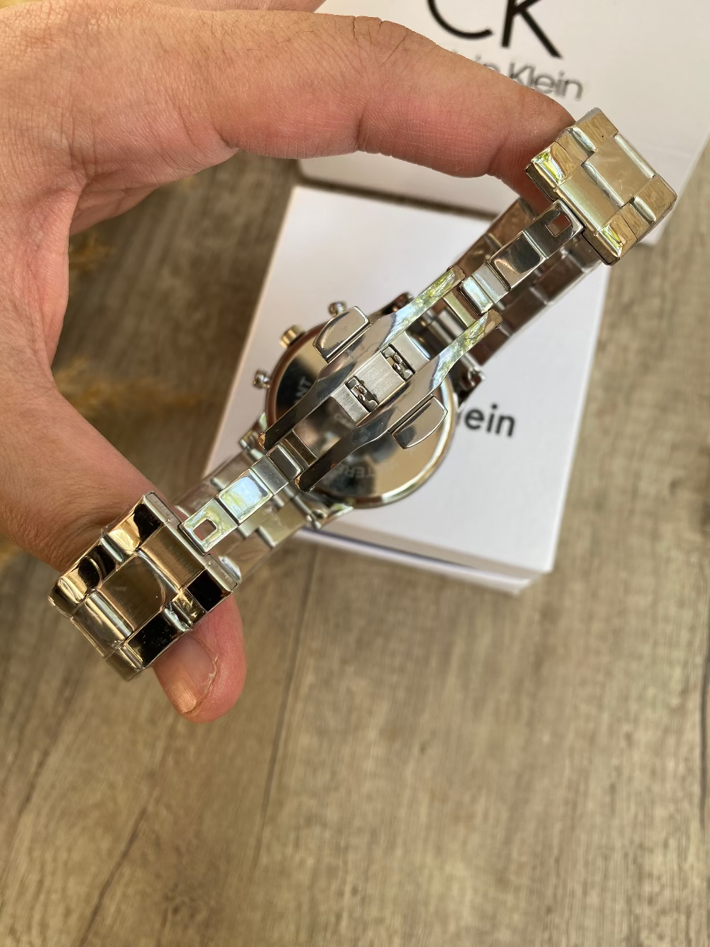 CK WHITE DIAL