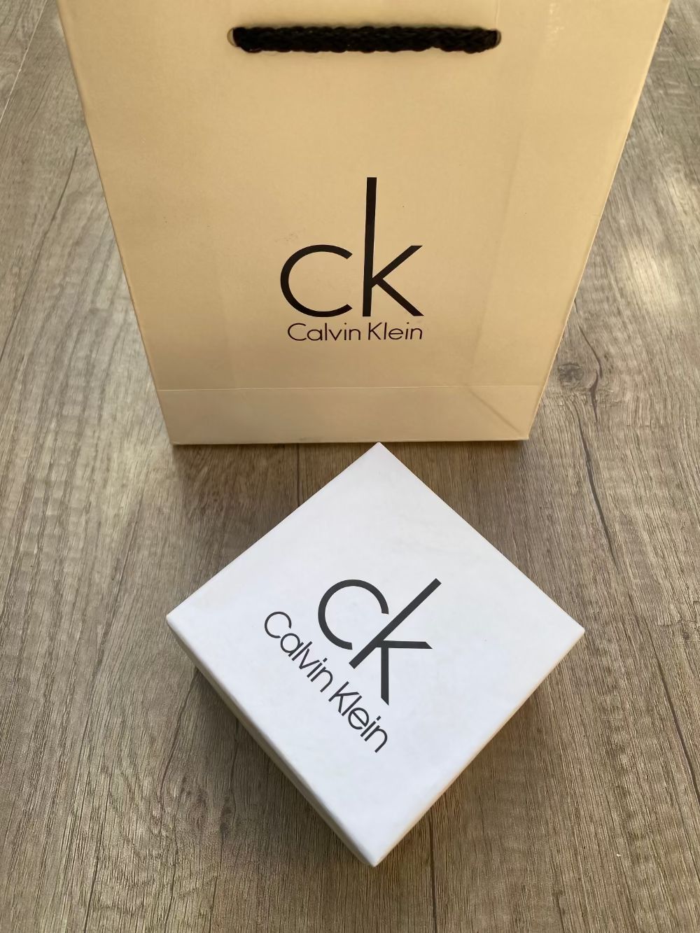 CK BLACK DIAL