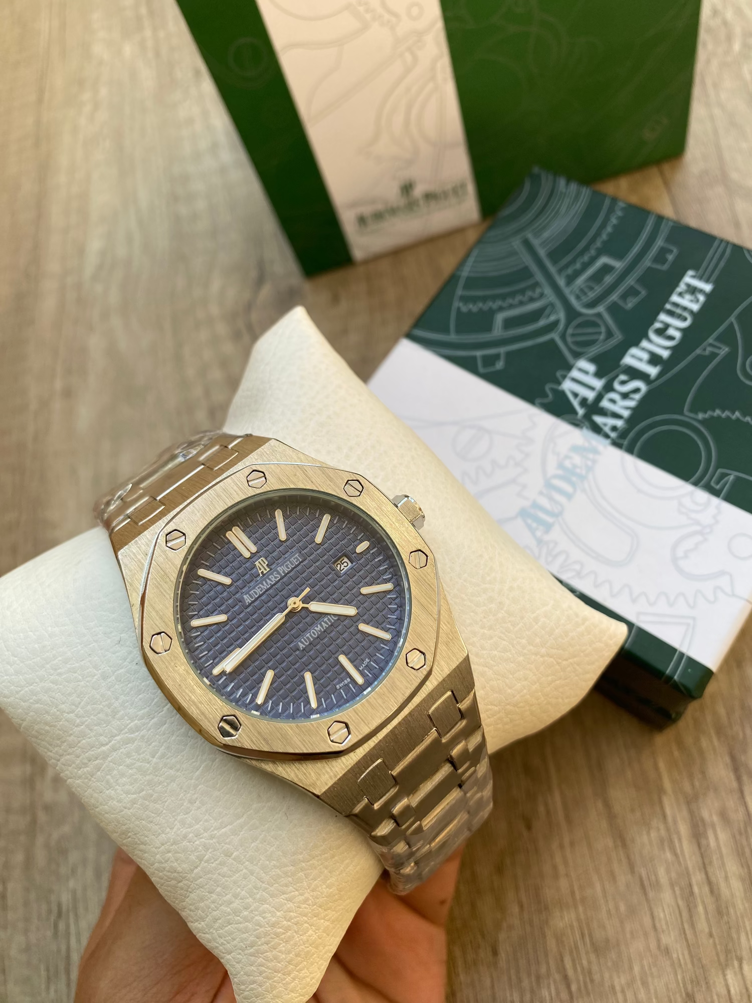 AUDEMARS dark blue dial
