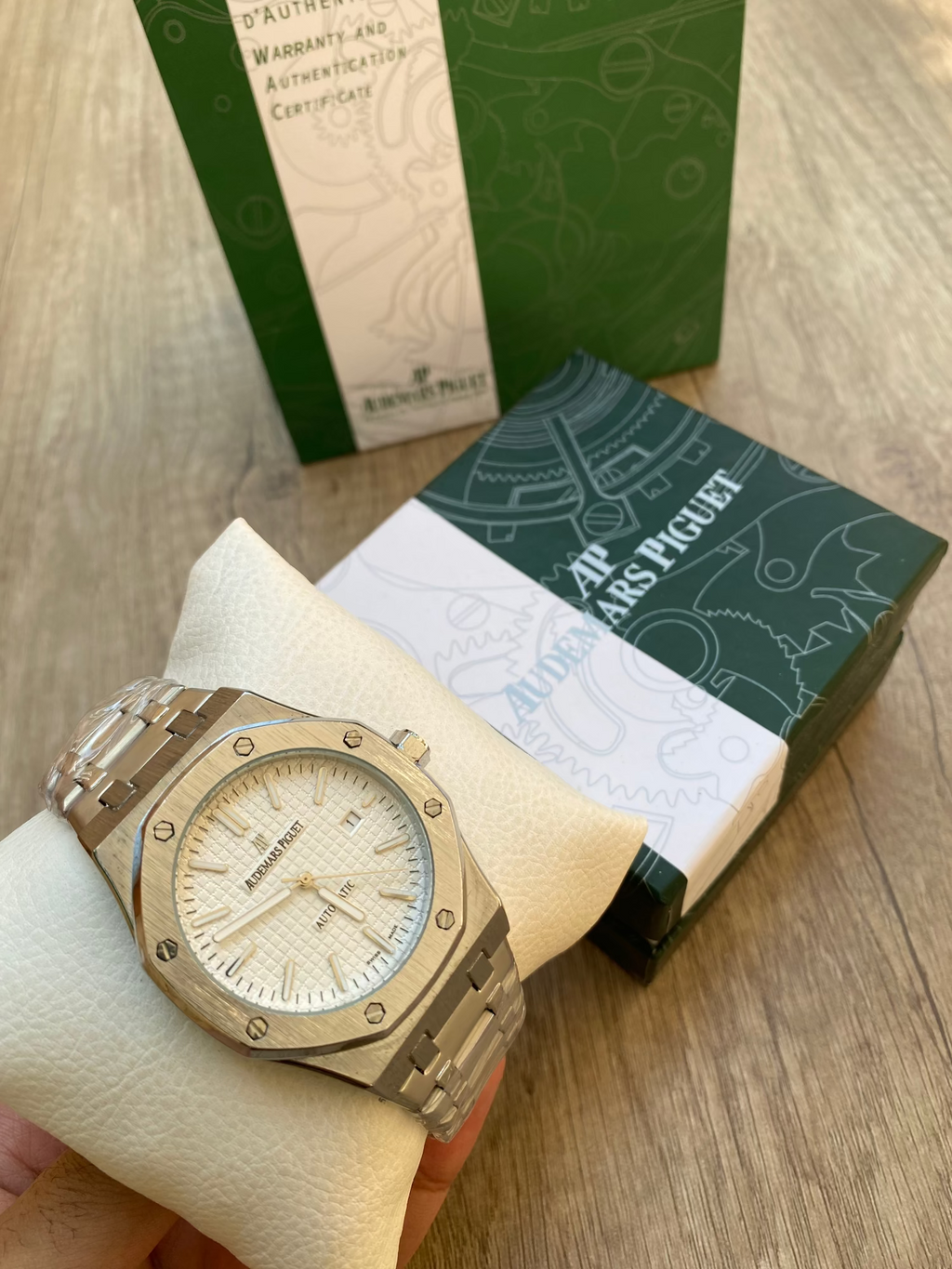AUDEMARS white dial