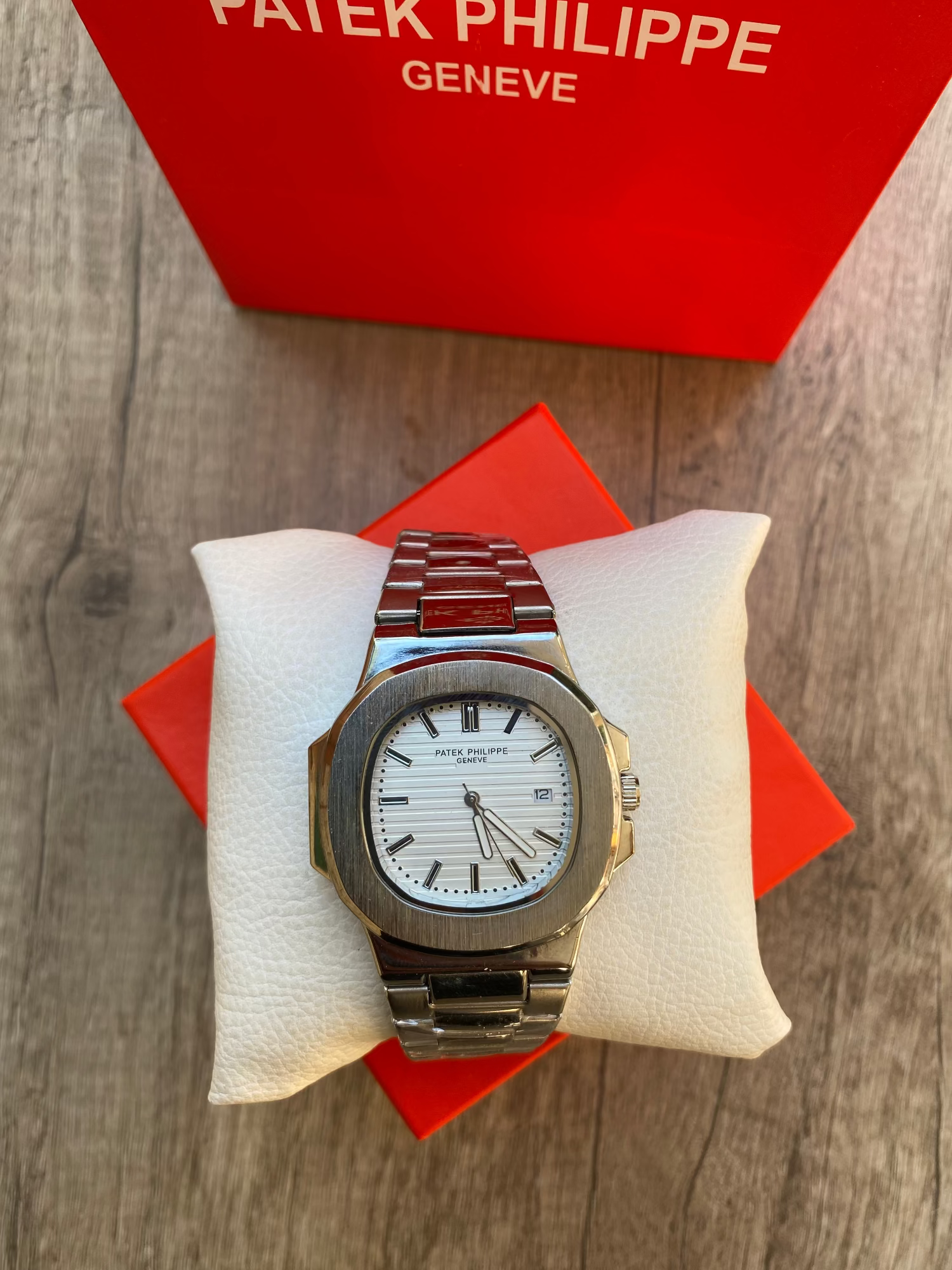 PATEK PHILIPPE white dial