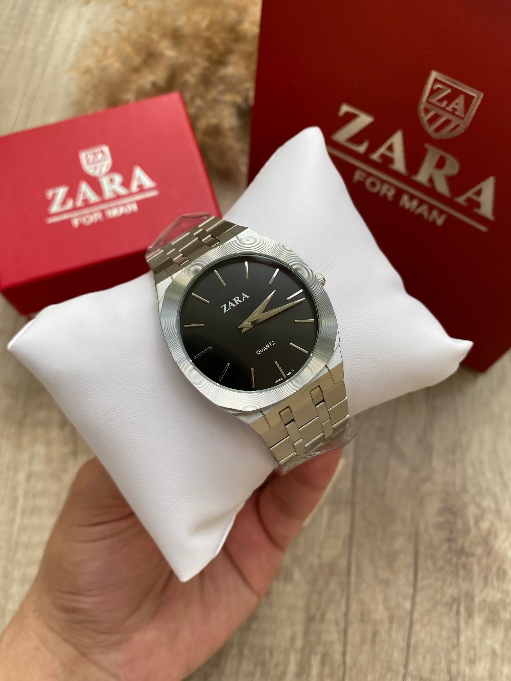 Zara WATCH Black DIAL