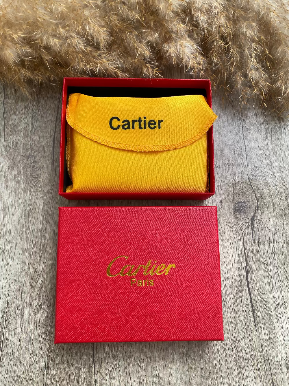 Cartier Wallet With Metal card
