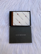 tommy brown wallet