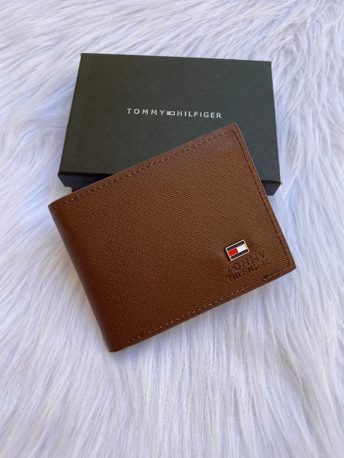 tommy brown wallet