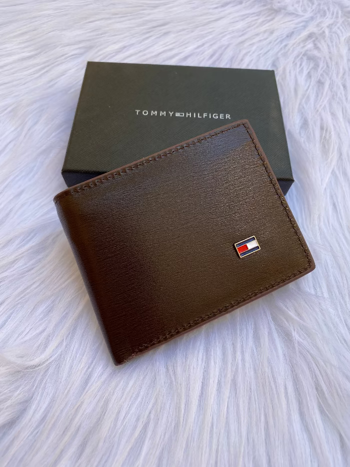 tommy dark brown wallet