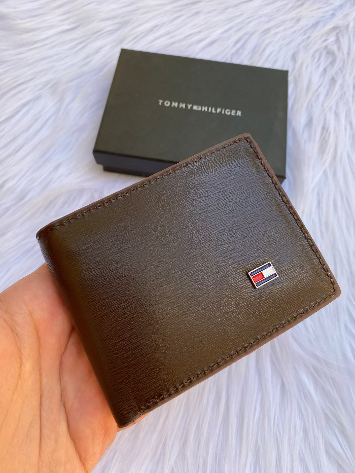 tommy dark brown wallet