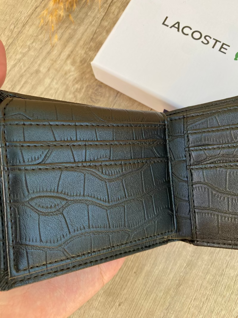 lacoste croco wallet