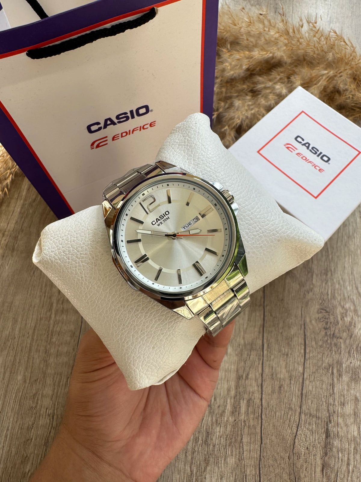 CASIO White DIAL